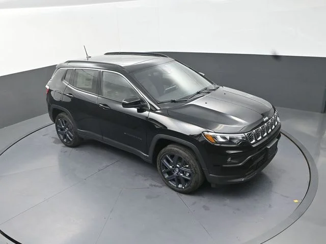 New 2026 Diamond Black Crystal Pearlcoat Jeep  image 11