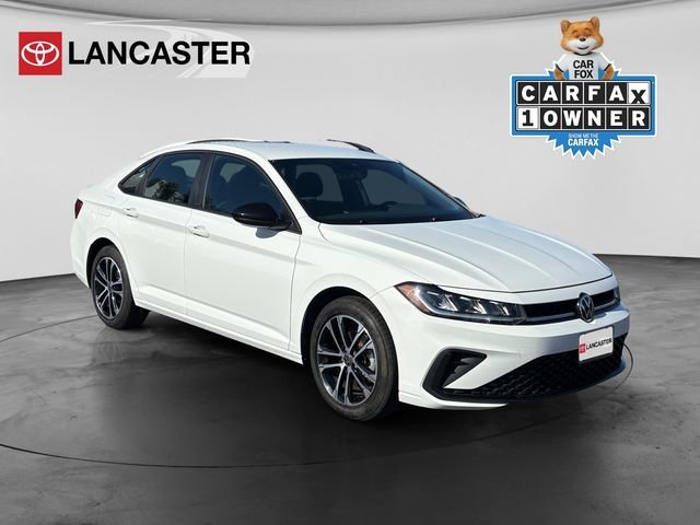 Used 2025 Silver Volkswagen Sport image 1