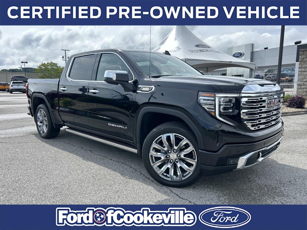 2025 GMC Sierra 4WD Crew Cab Short Box Denali's photo