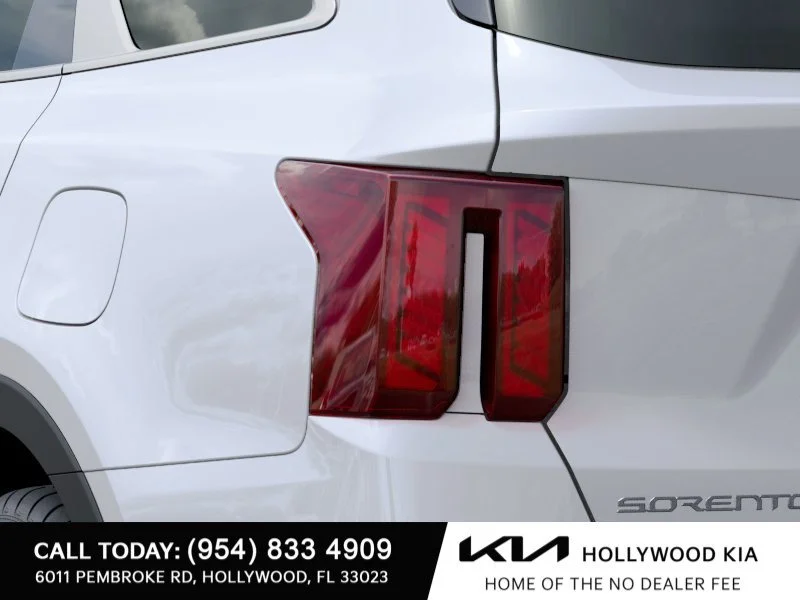 New 2026 Snow White Pearl Kia  image 11