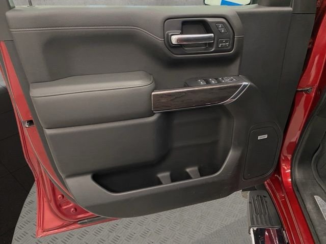 Used 2019 Red Chevrolet LTZ image 25