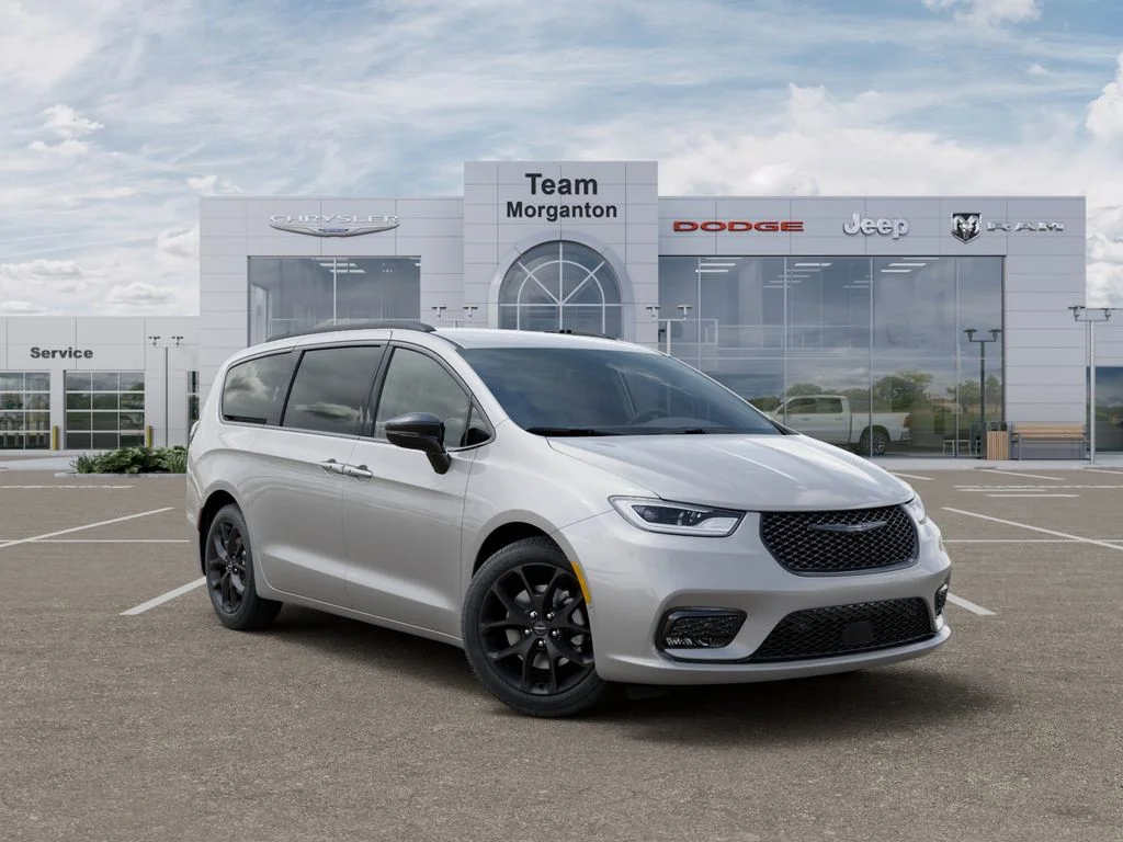 2026 Chrysler Pacifica Select AWD's photo