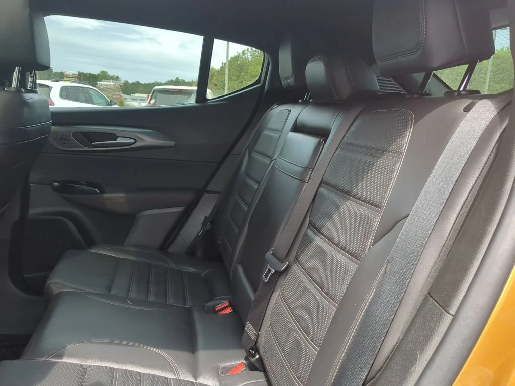 Used 2024 Acapulco Gold Dodge R/T Plus image 25
