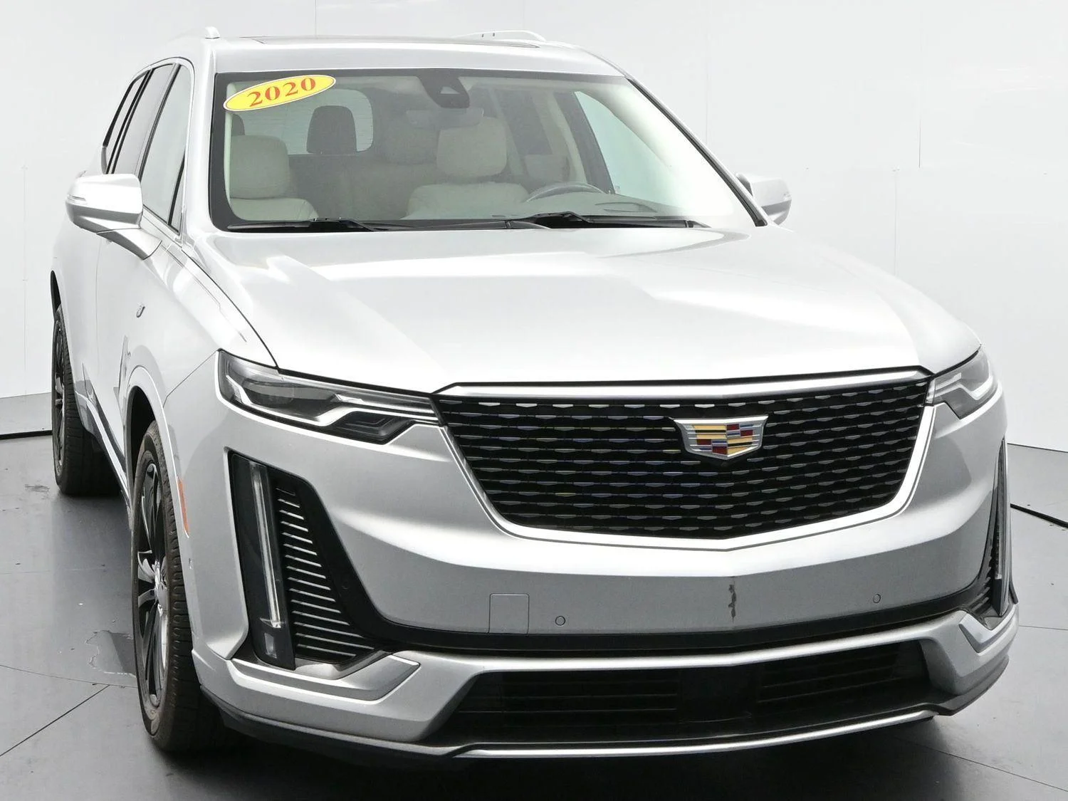 Used 2020 Radiant Silver Metallic Cadillac AWD Premium Luxury image 2