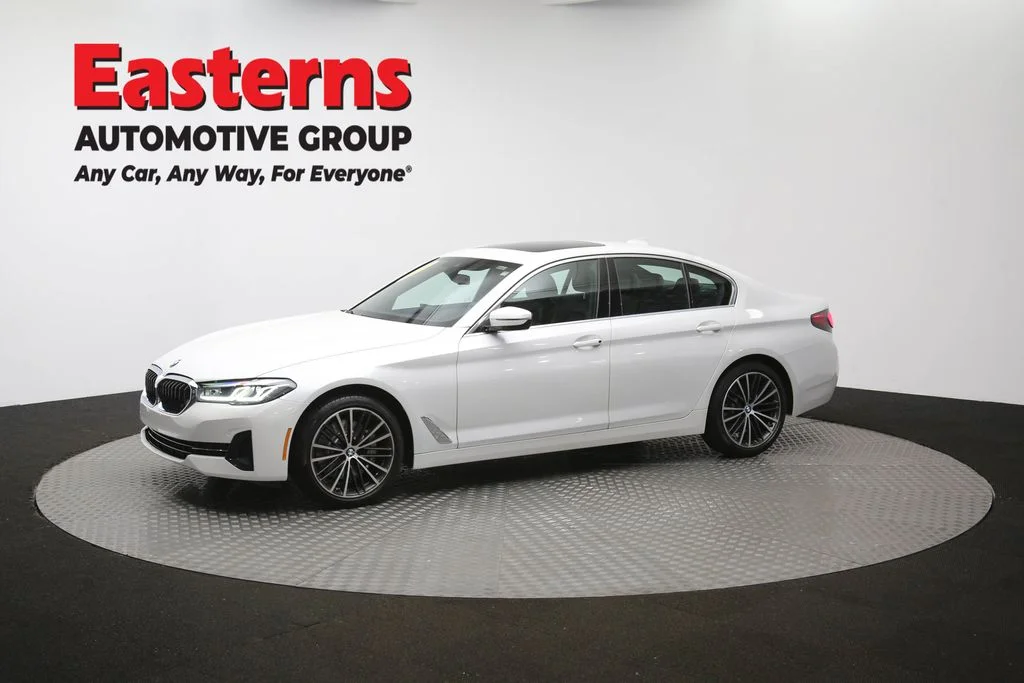 Used 2022 White BMW 530i xDrive image 61