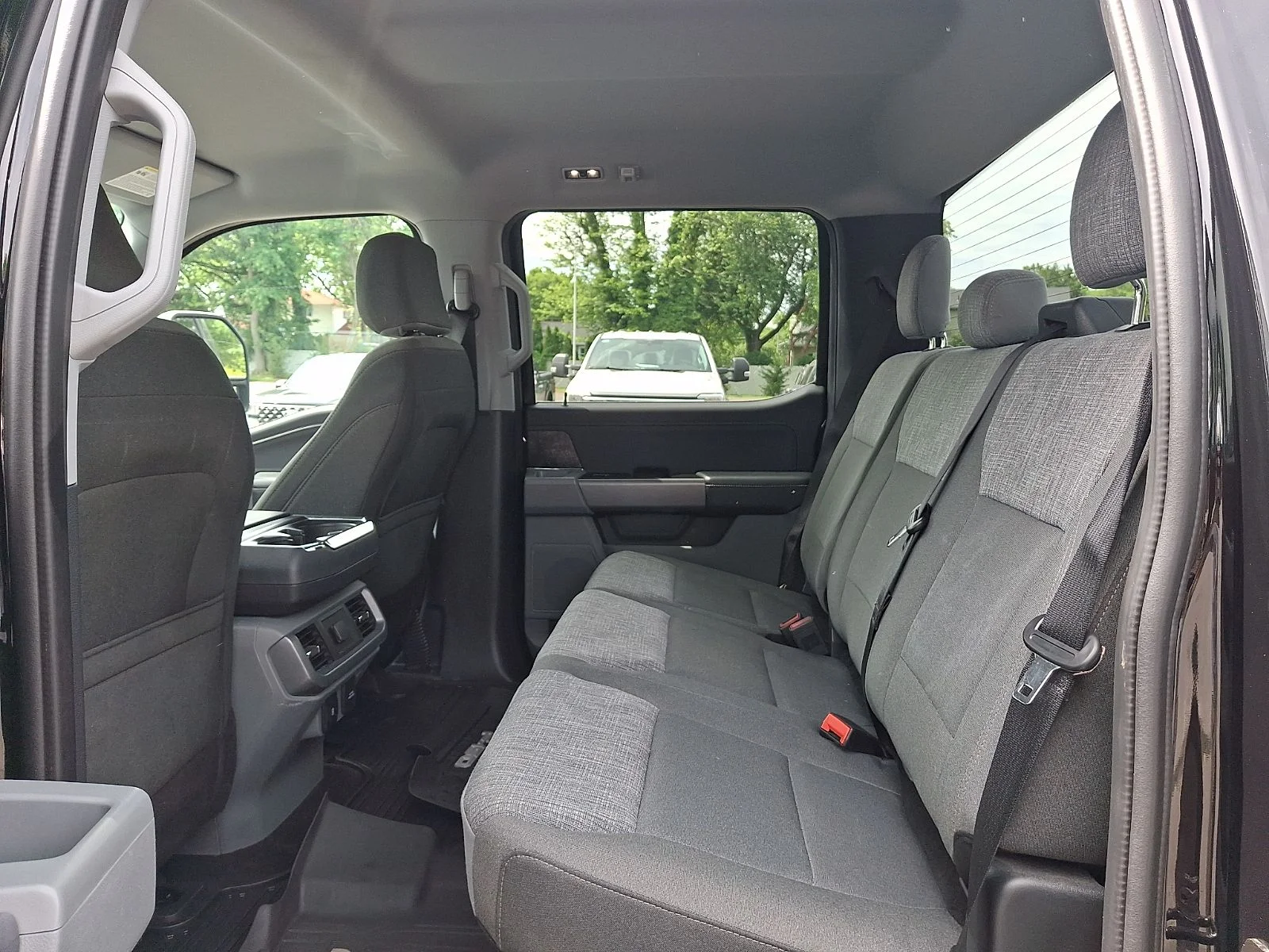 2022 Ford F-150 XLT - Photo 11