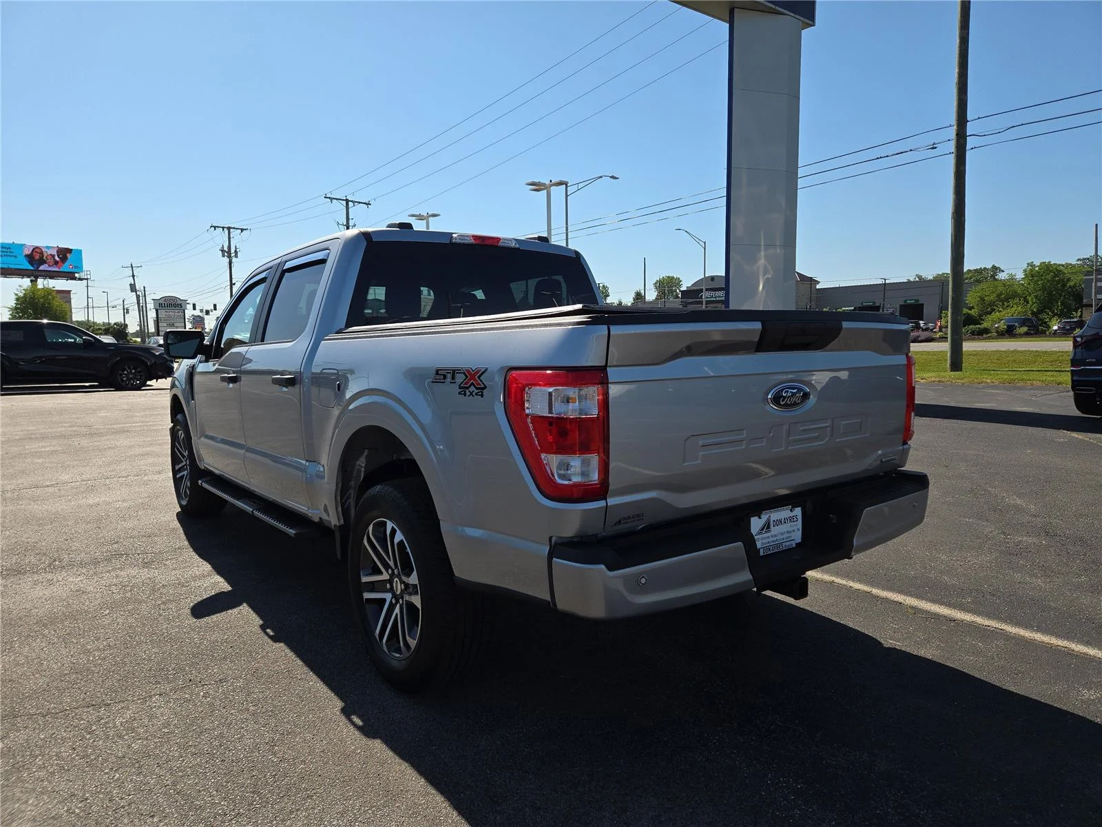 Used 2023 Iconic Silver Ford XL image 28