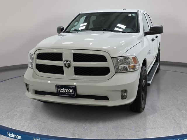 2016 RAM 1500 Express 4x4 Crew Cab 5'7's photo