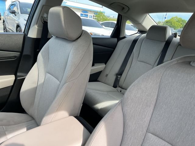 Used 2023  Honda EX image 13