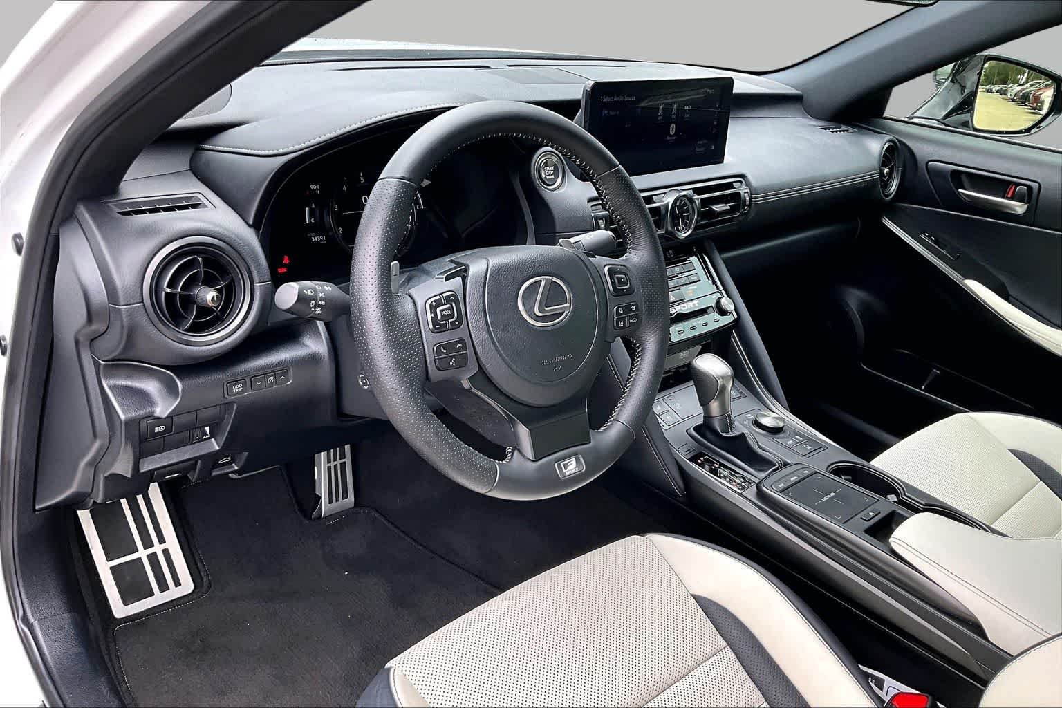Certified Used 2023 ULTRA WHITE Lexus F SPORT image 18