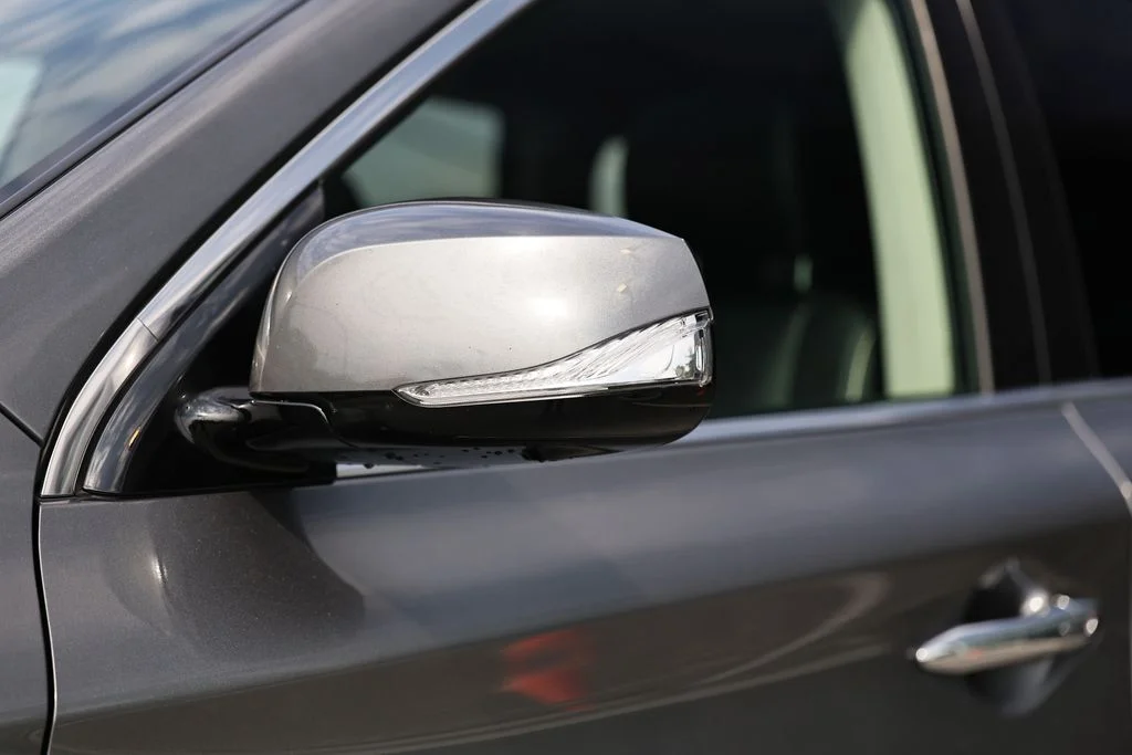 Used 2019 Graphite Shadow INFINITI LUXE image 9