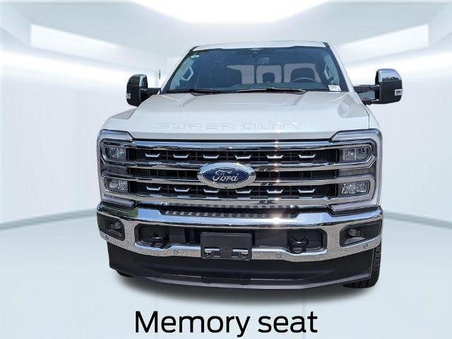New 2026 Star White Metallic Tri-Coat Ford F-250® Lariat® image 14