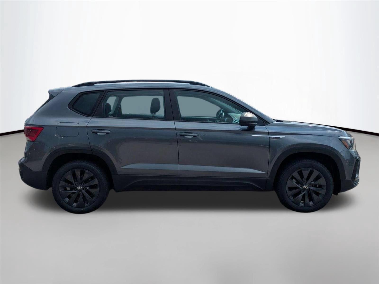 Used 2023 Platinum Gray Metallic Volkswagen S image 4