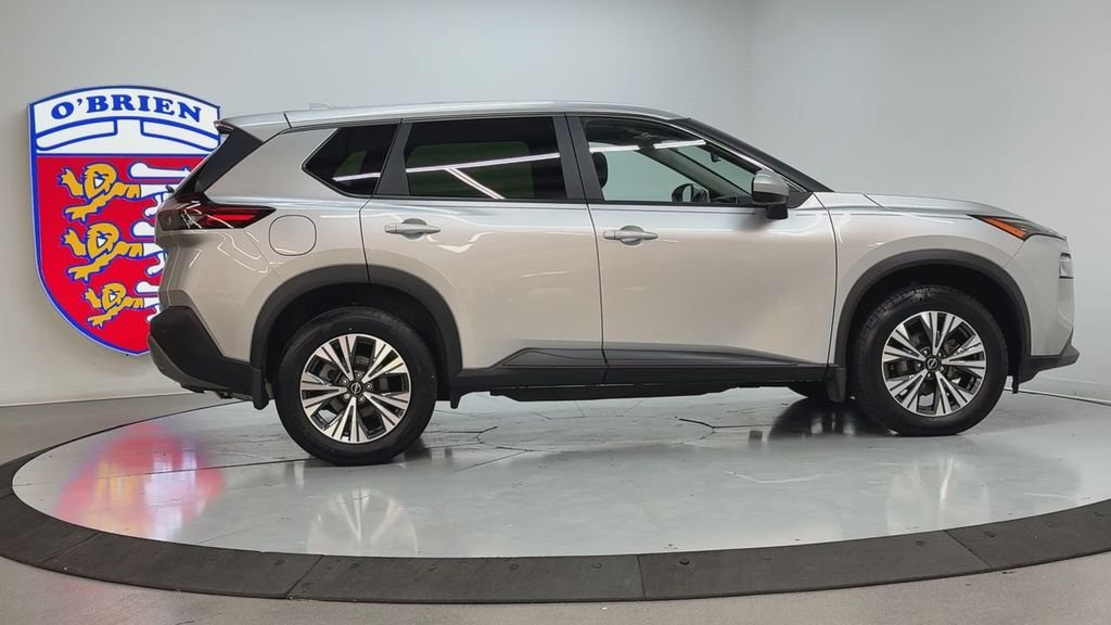 Used 2023 Brilliant Silver Metallic Nissan SV image 4