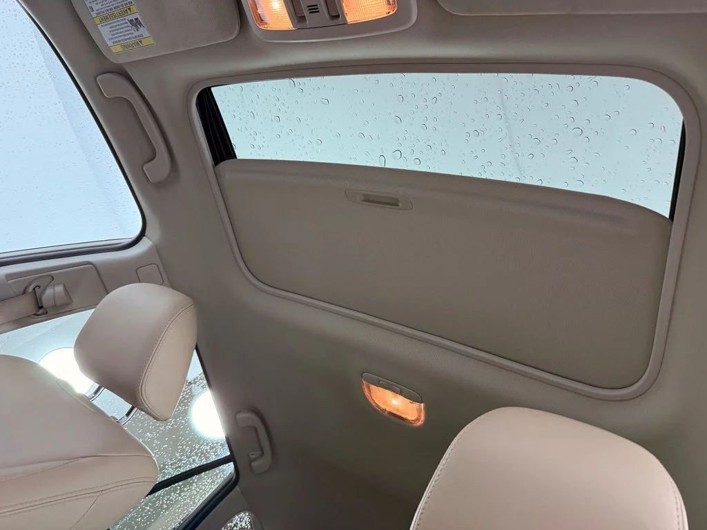 Used 2015 Gray Subaru 3.6R image 31