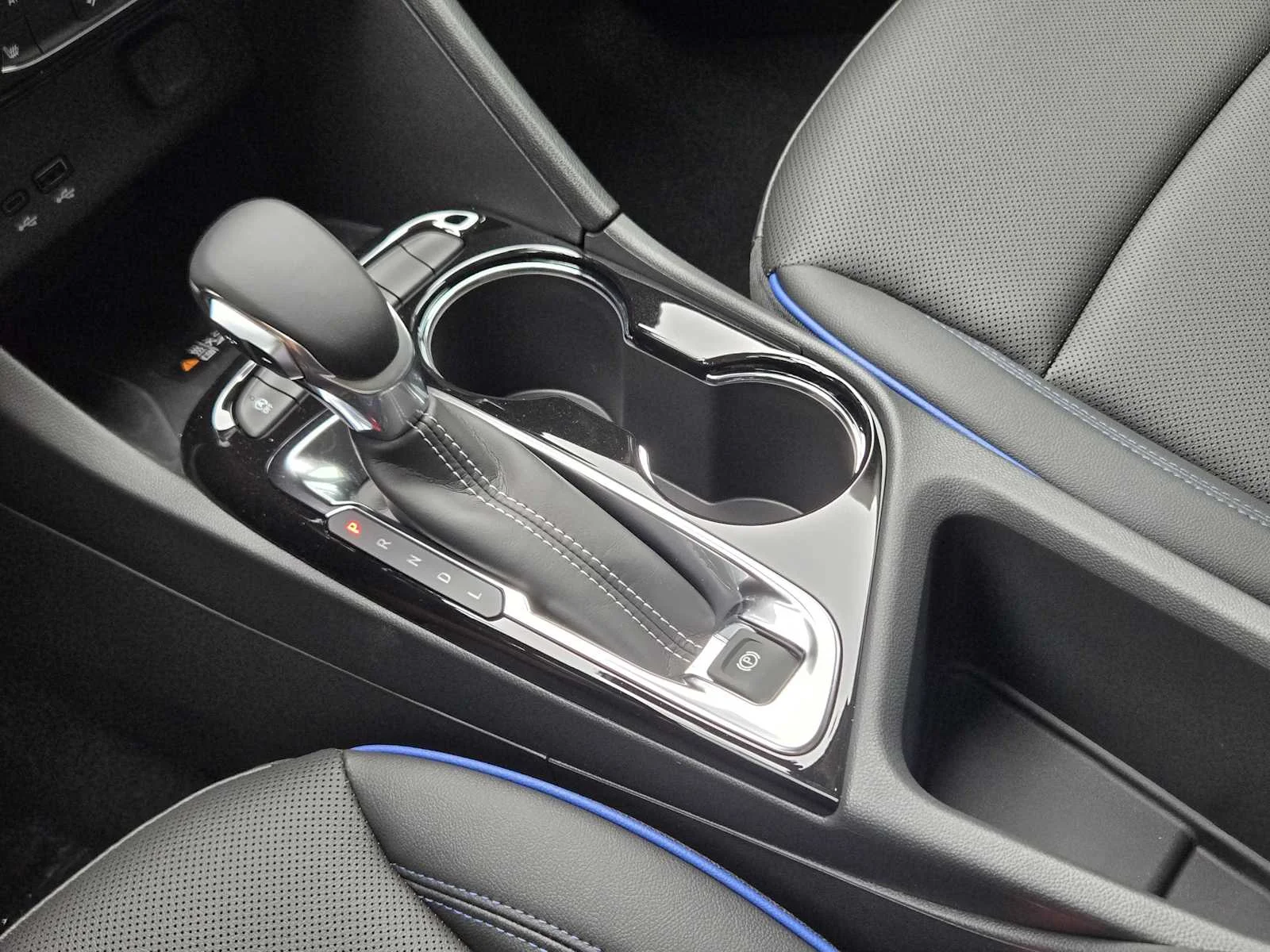 2026 Buick Encore GX Sport Touring - Photo 14