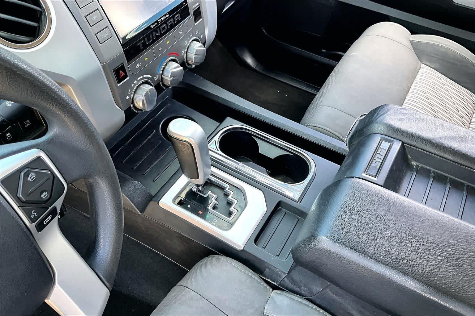 Used 2014 Black Toyota SR5 image 17