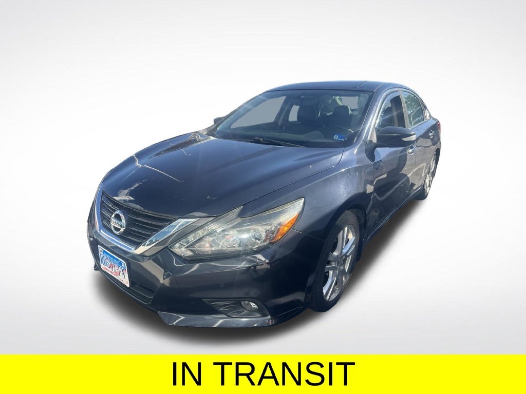 Used 2017 Blue Nissan 3.5 SL image 1