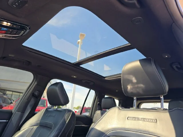 Used 2021 Baltic Gray Metallic Clearcoat Jeep Overland image 6