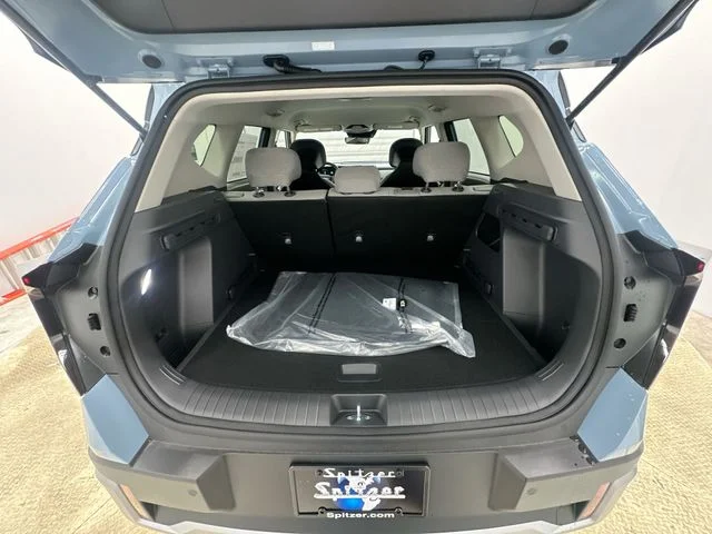 New 2027 Frost Blue / Black Roof Kia S image 20