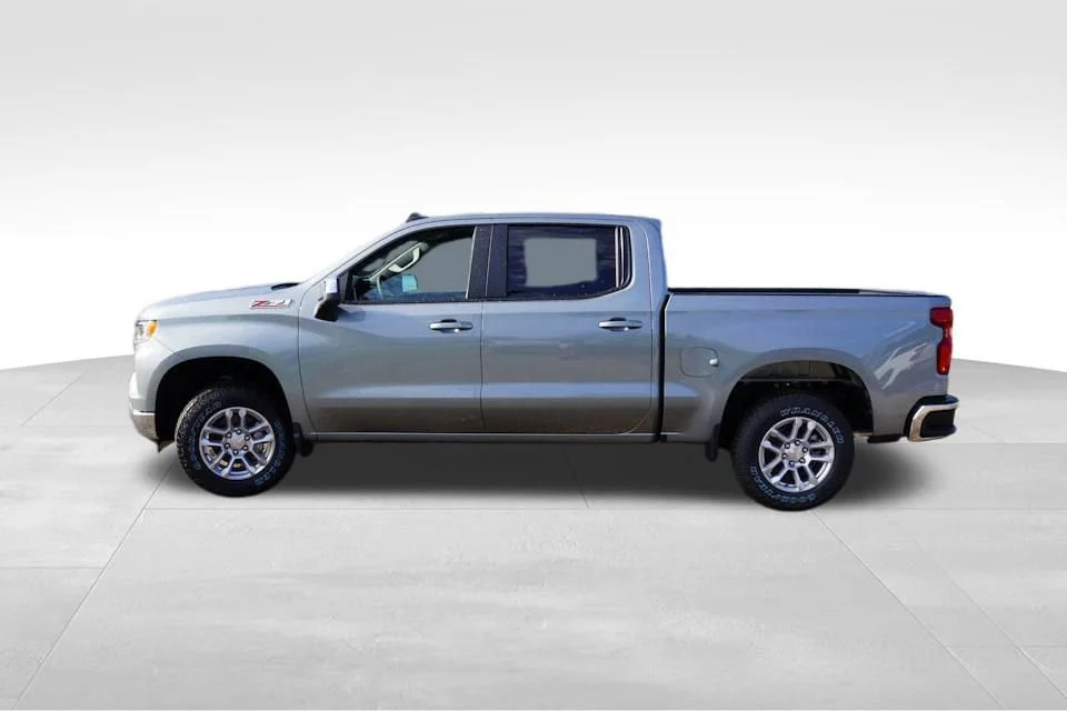 2026 Chevrolet Silverado 1500 LT - Photo 6