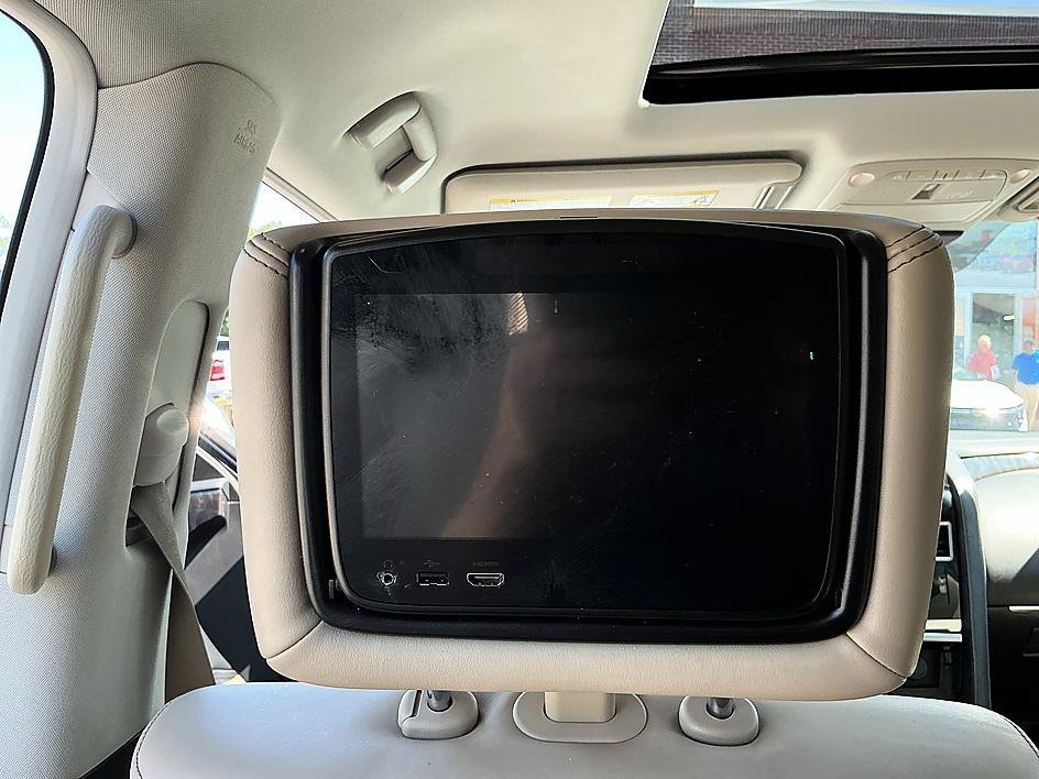 Used 2022 Hermosa Blue Pearl Nissan Platinum image 26