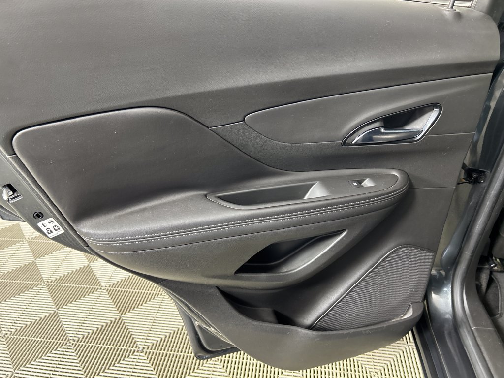 Used 2018 Gray Buick Preferred image 15