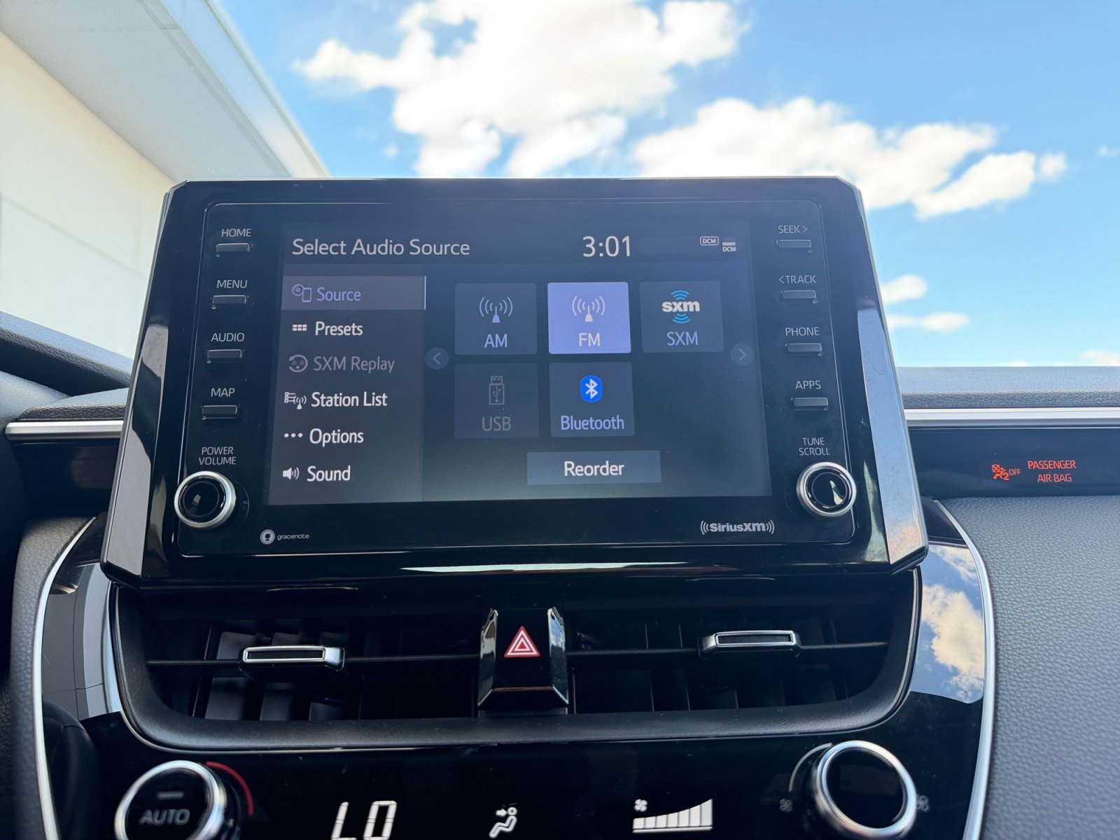 Used 2022 White Toyota SE image 19