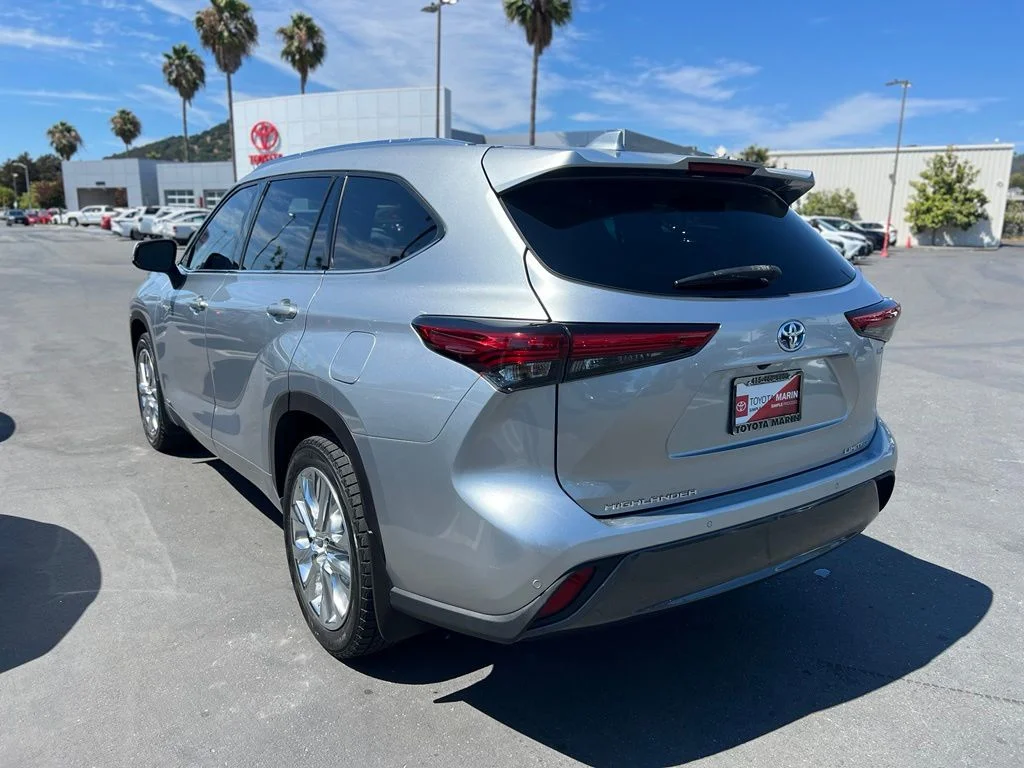 Used 2021 Silver Toyota Limited image 3