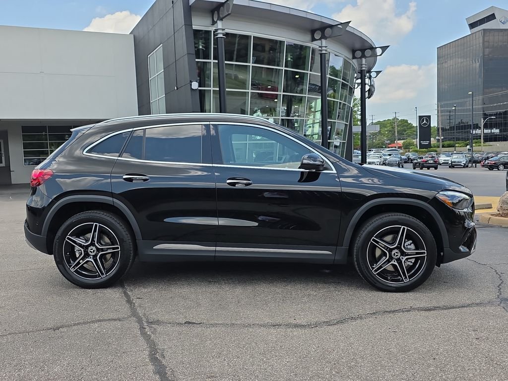 New 2026 Black Mercedes-Benz GLA 250 image 6