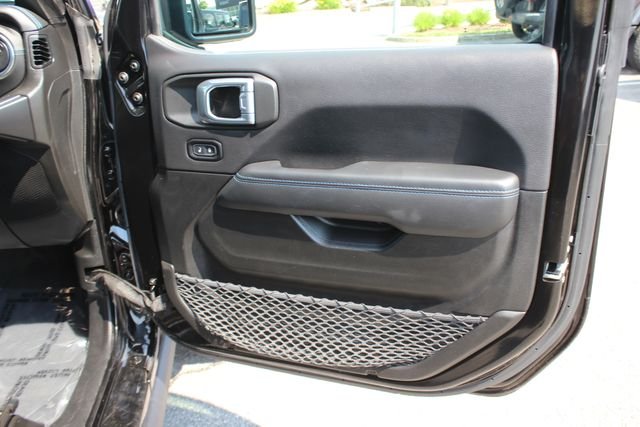 Used 2023 Black Jeep Rubicon 4xe image 31