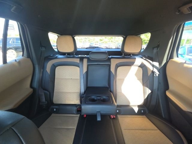 Used 2025 Red Chevrolet ACTIV image 26