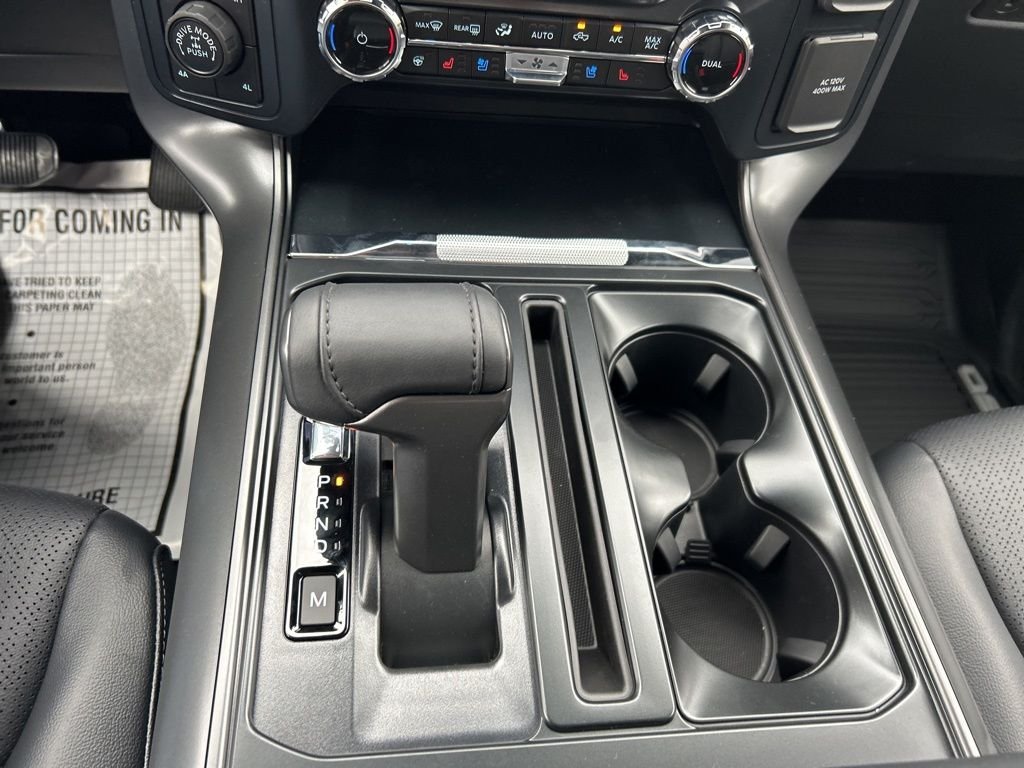 New 2026 Oxford White Ford Lariat image 31