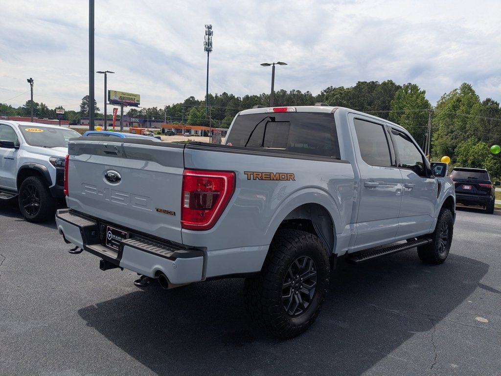 Used 2023  Ford Tremor image 5