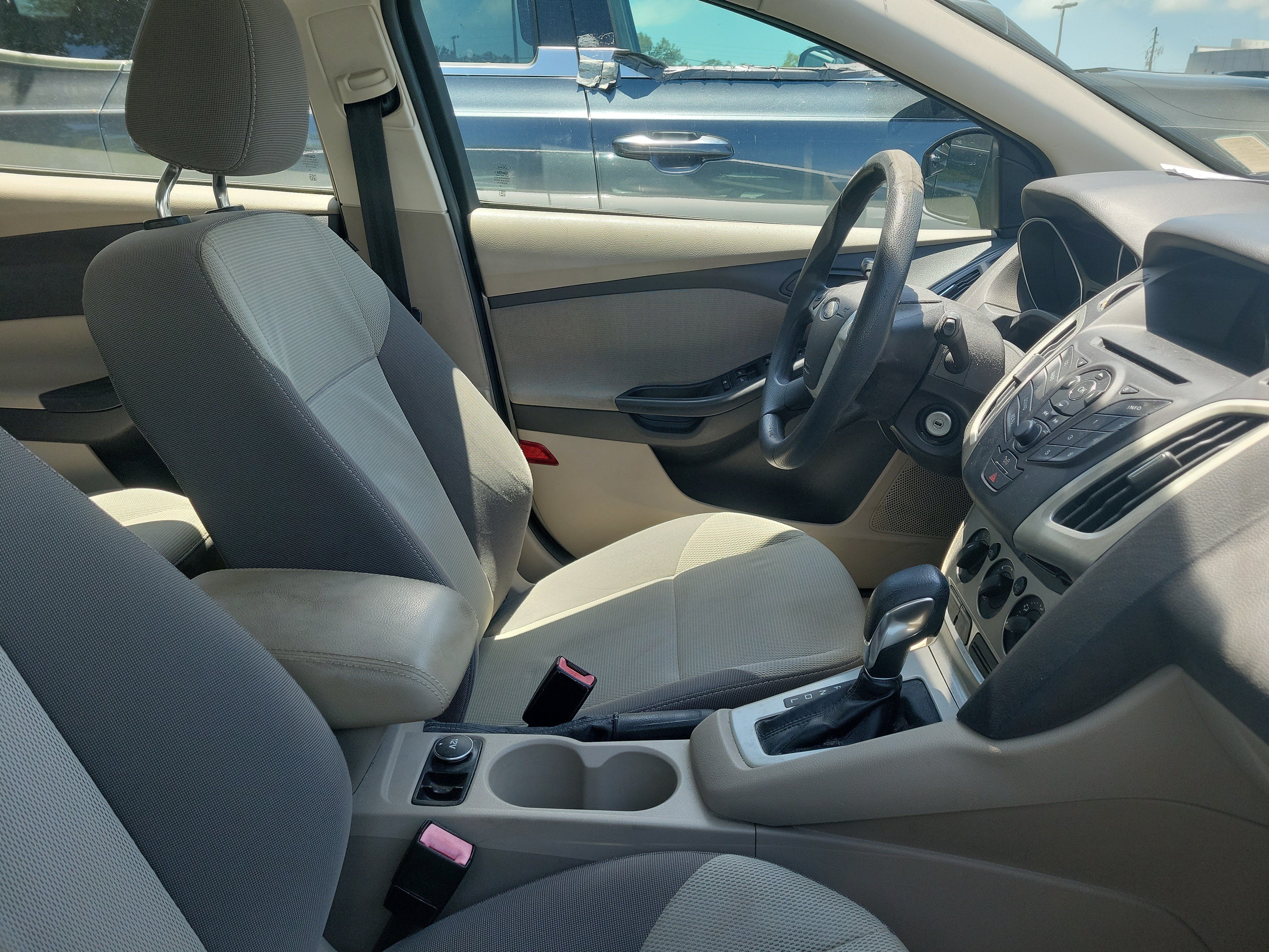 Used 2012 Ingot Silver Ford SE image 8