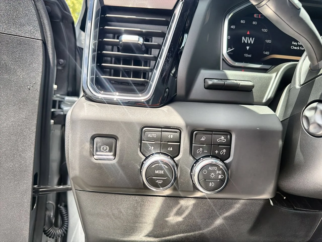 2026 GMC Sierra 1500 Denali - Photo 15
