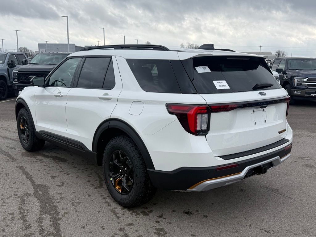 2026 Ford Explorer Tremor - Photo 38