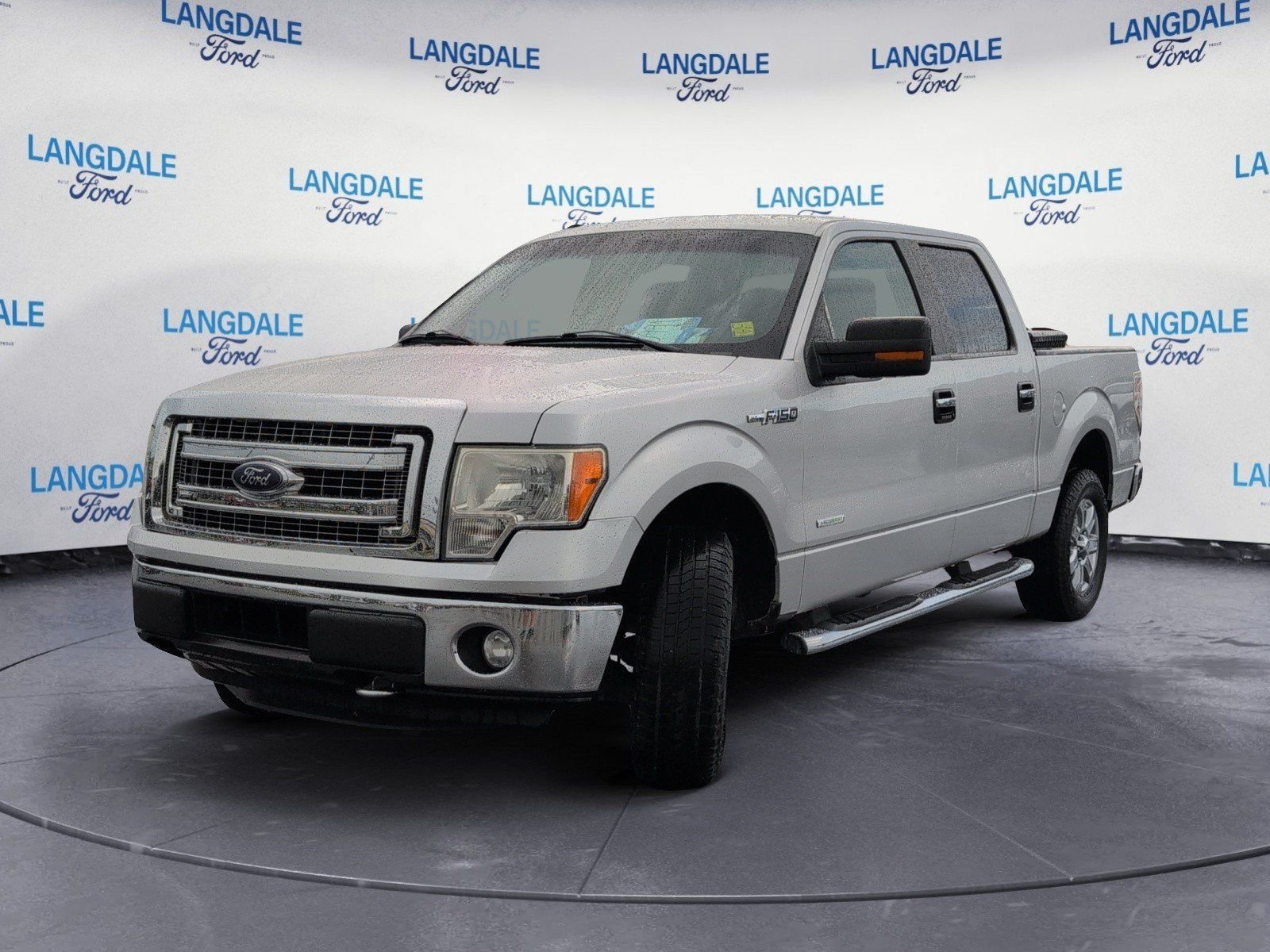 Used 2014 Ingot Silver Ford XLT image 11