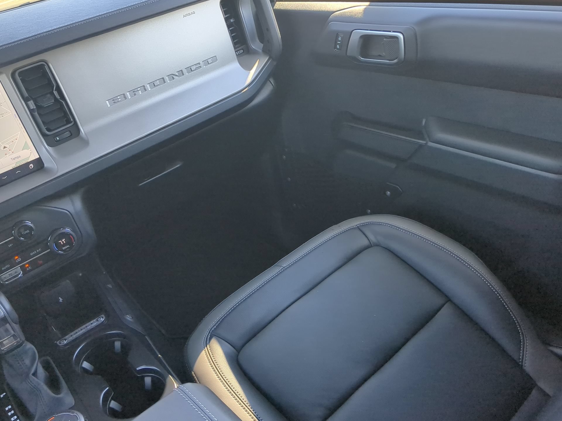 New 2026 Shadow Black Ford Outer Banks® image 49