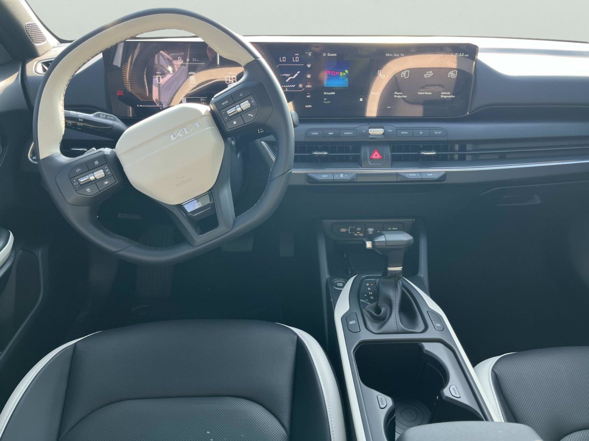 New 2026 Snow White Pearl Kia GT-Line image 12