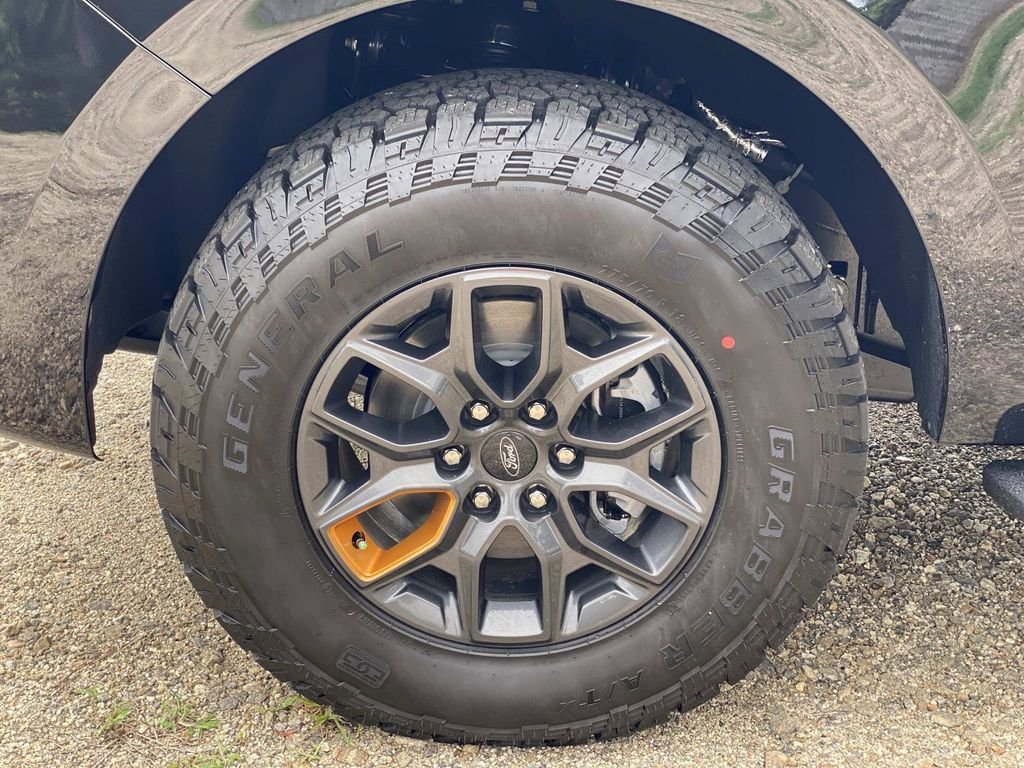 New 2026 Agate Black Metallic Ford Tremor® image 7
