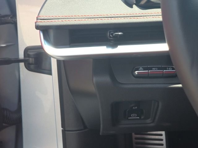 Used 2023 Silver Chevrolet Stingray image 15