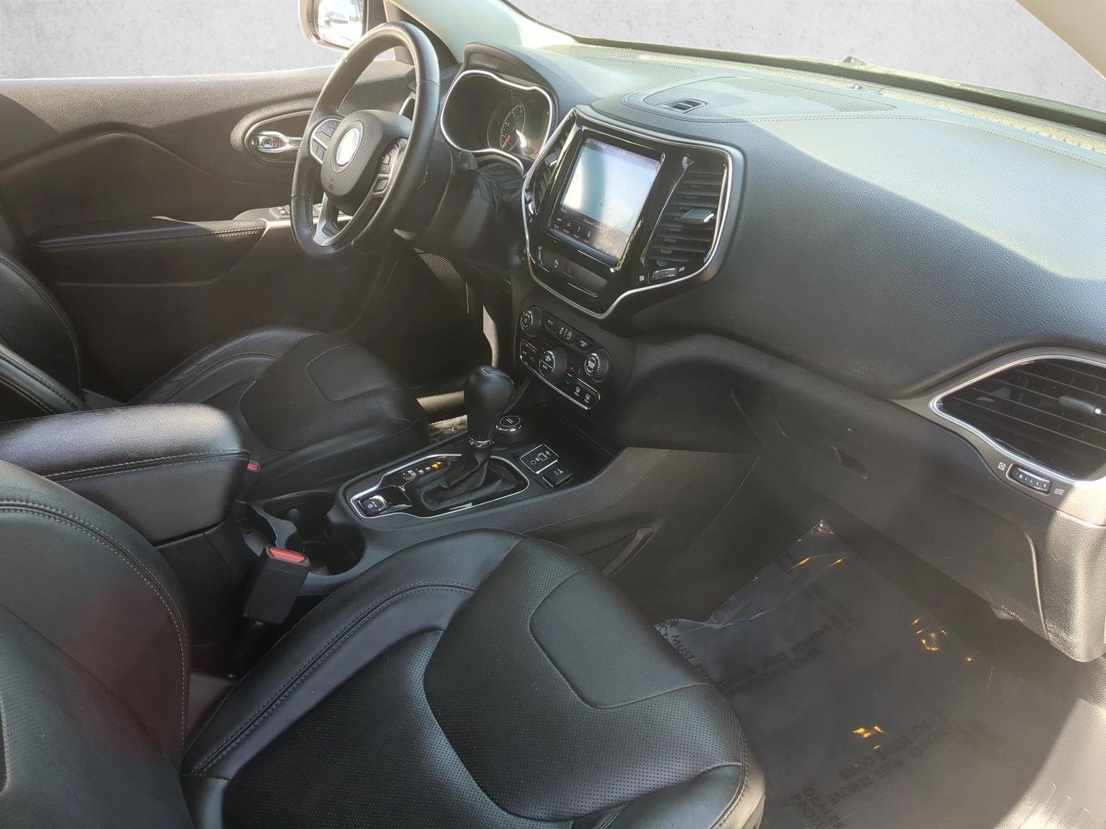 Used 2019 Bright White Clearcoat Jeep Limited image 22