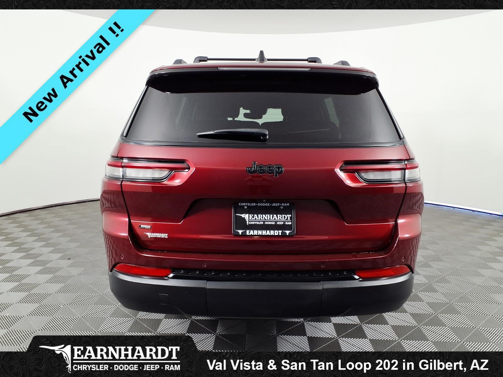 Certified Used 2023 Velvet Red Pearlcoat Jeep Altitude image 5