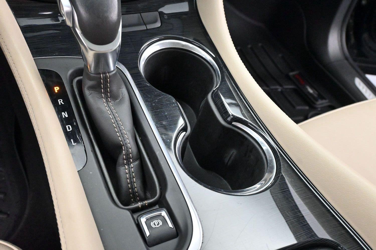 Used 2017 EBONY TWILIGHT METALLIC Buick Essence image 19