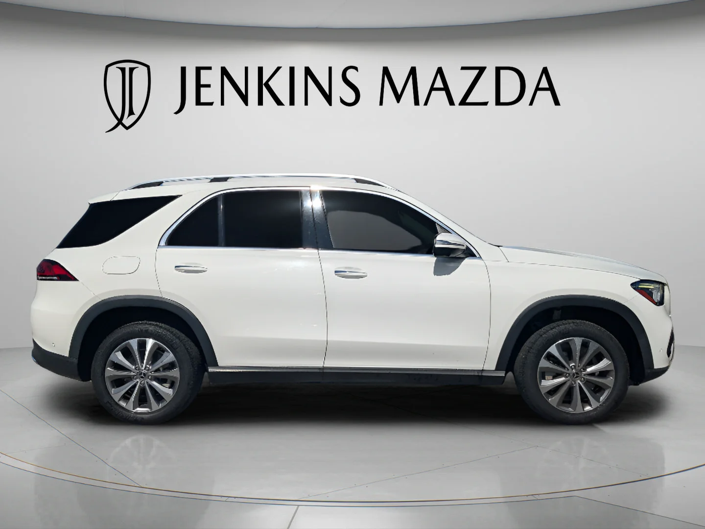 Used 2022 White Mercedes-Benz GLE 350 image 8