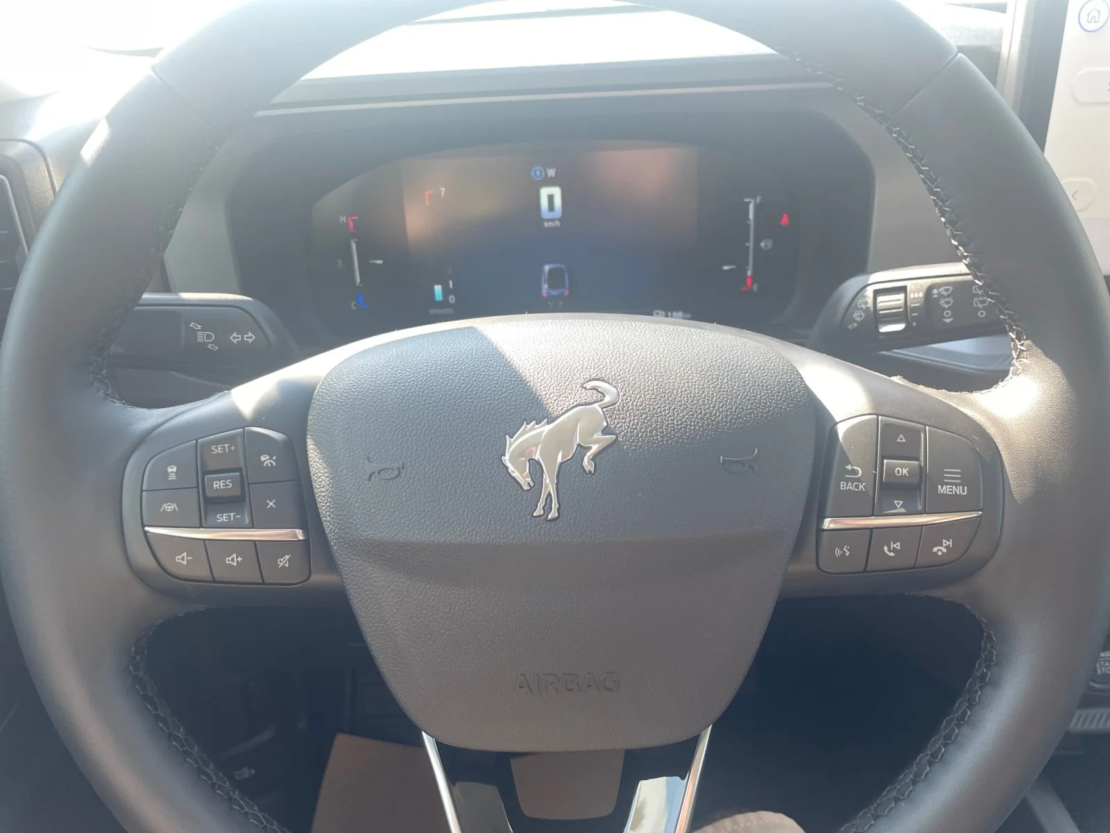New 2026 Azure Grey Metallic Tri-Coat Ford Outer Banks image 20