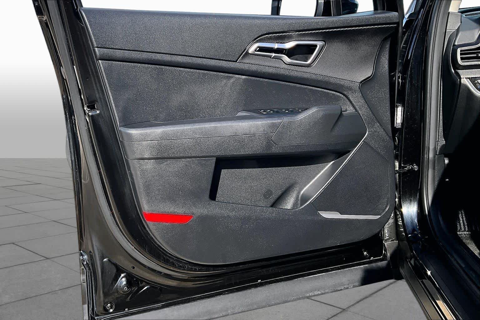Used 2024 Fusion Black Kia LX image 20