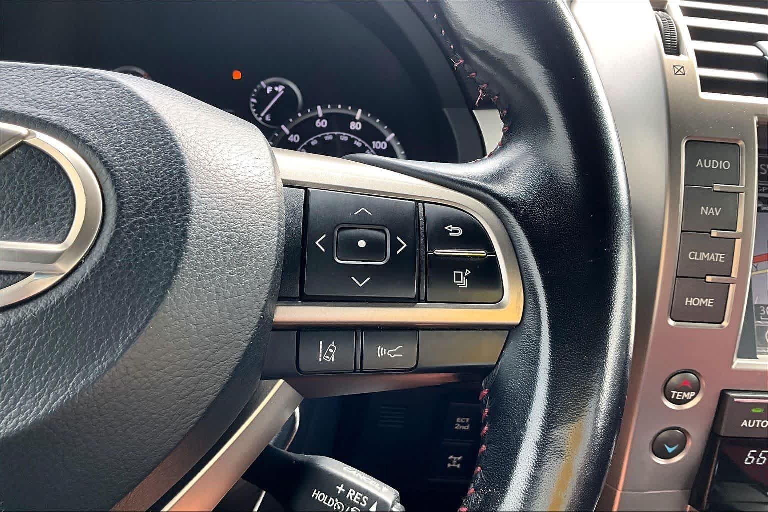 Used 2020 Starfire Pearl Lexus Premium image 25