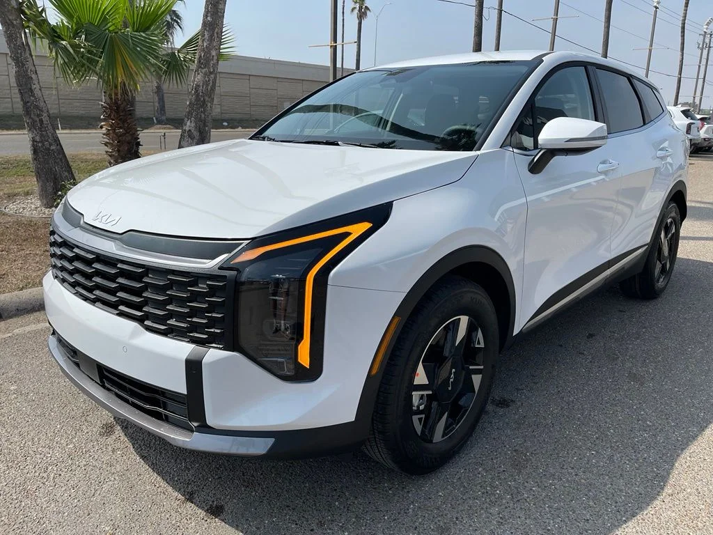New 2026 White Kia LX image 3